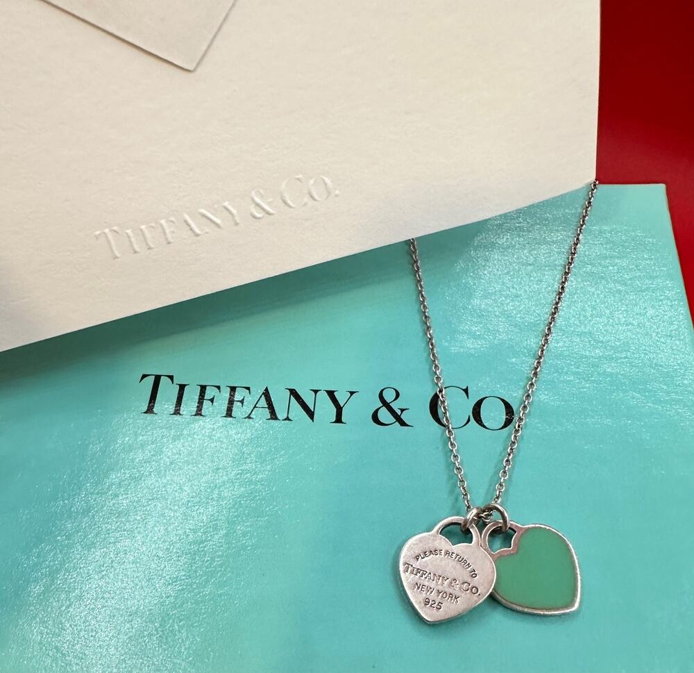Tiffany & Co. Return to Tiffany Mini Double Heart Enamel Necklace Pendant 9"